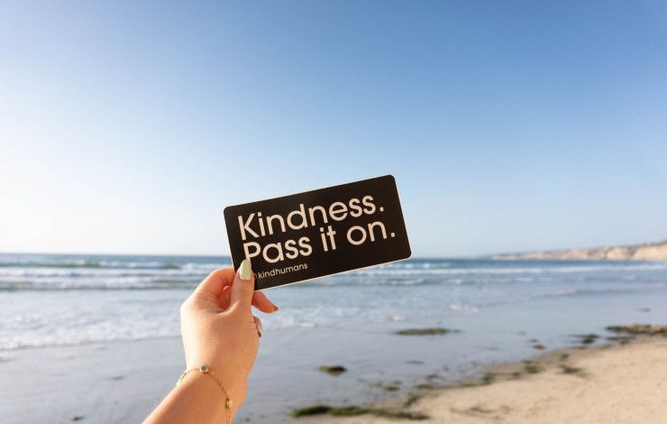Kindness Pass it On