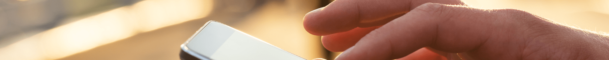 hands holding a phone